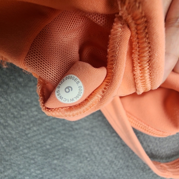 Lululemon Align Tank, Size 6 - Picture 3 of 4